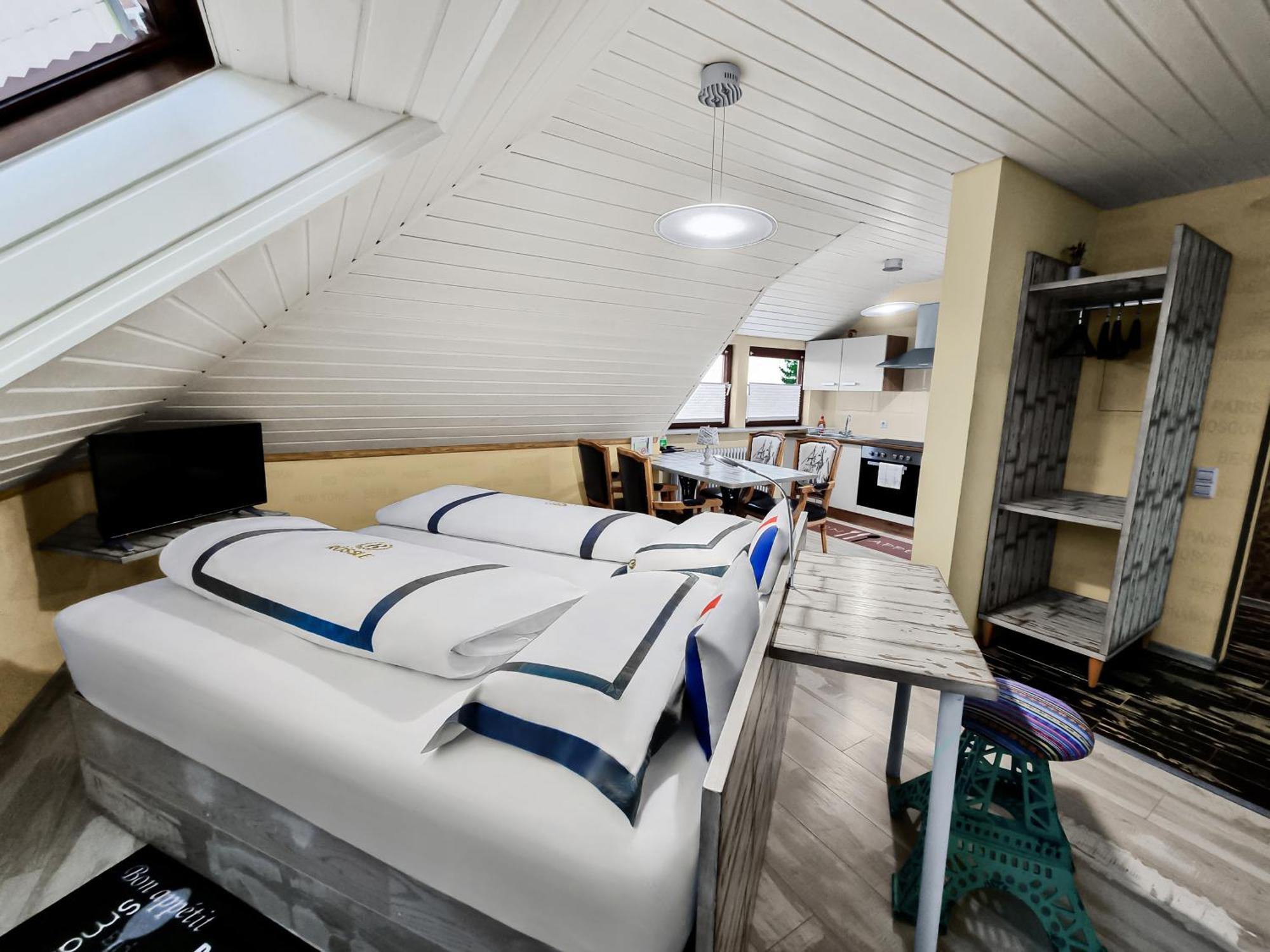 Hotel Roessle Dobel Rom bilde
