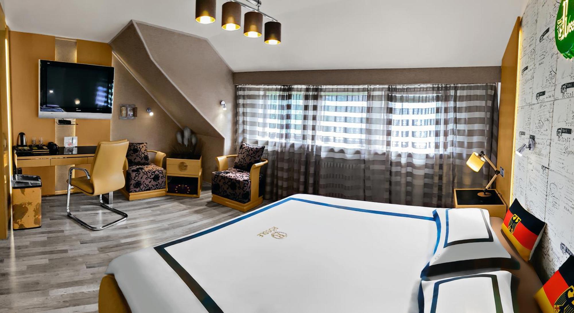 Hotel Roessle Dobel Eksteriør bilde