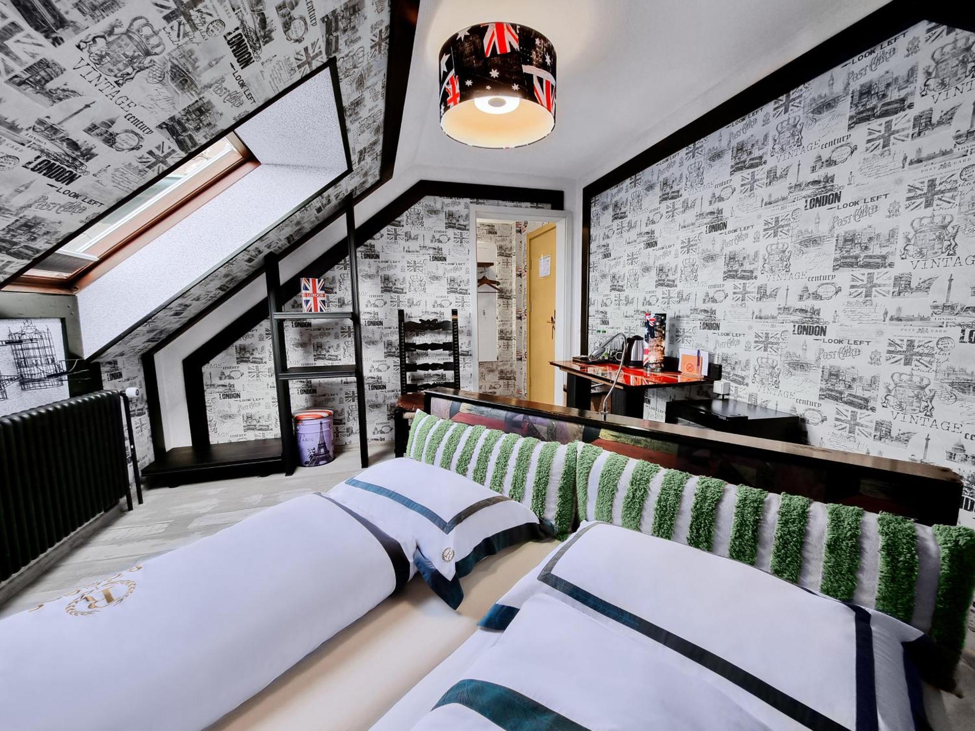 Hotel Roessle Dobel Rom bilde